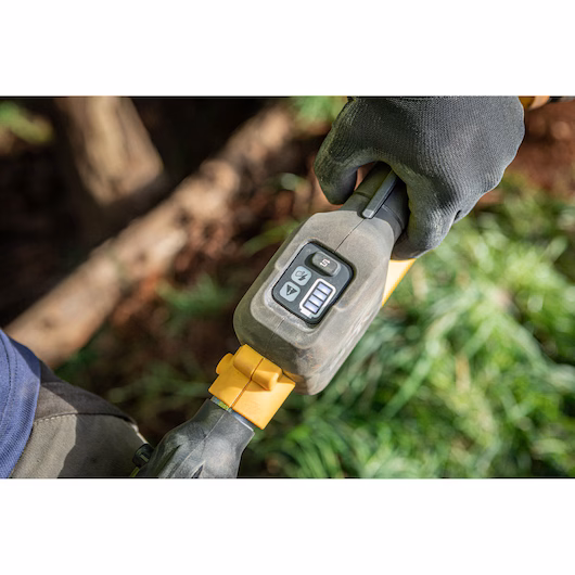 DeWalt 54V XR FLEXVOLT Grensag med Teleskopstang (4m) (Kun Maskin) - Bilde 3